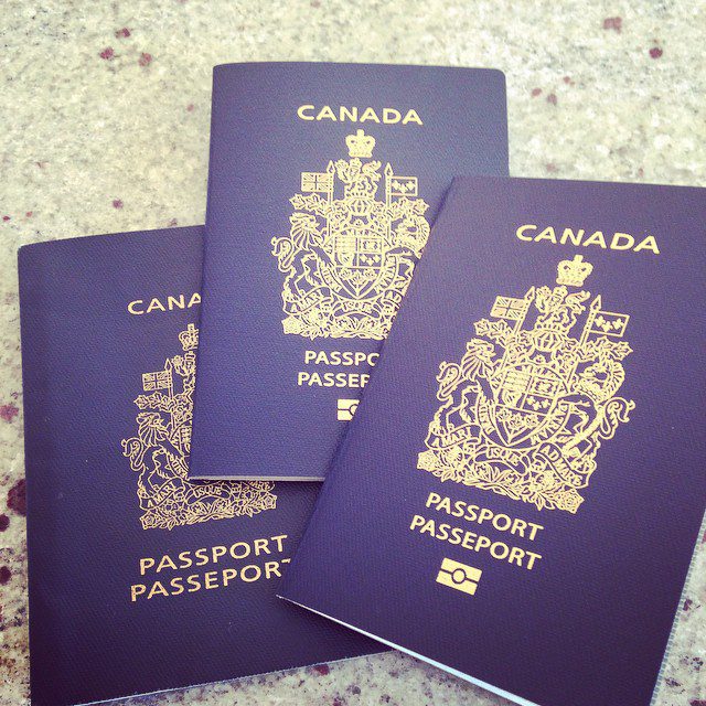 Acquista il passaporto canadese online